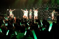 東京パフォーマンスドール「ダンスサミット"DREAM CRUSADERS"」の様子。