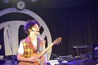 DISH//「試食会」の様子。