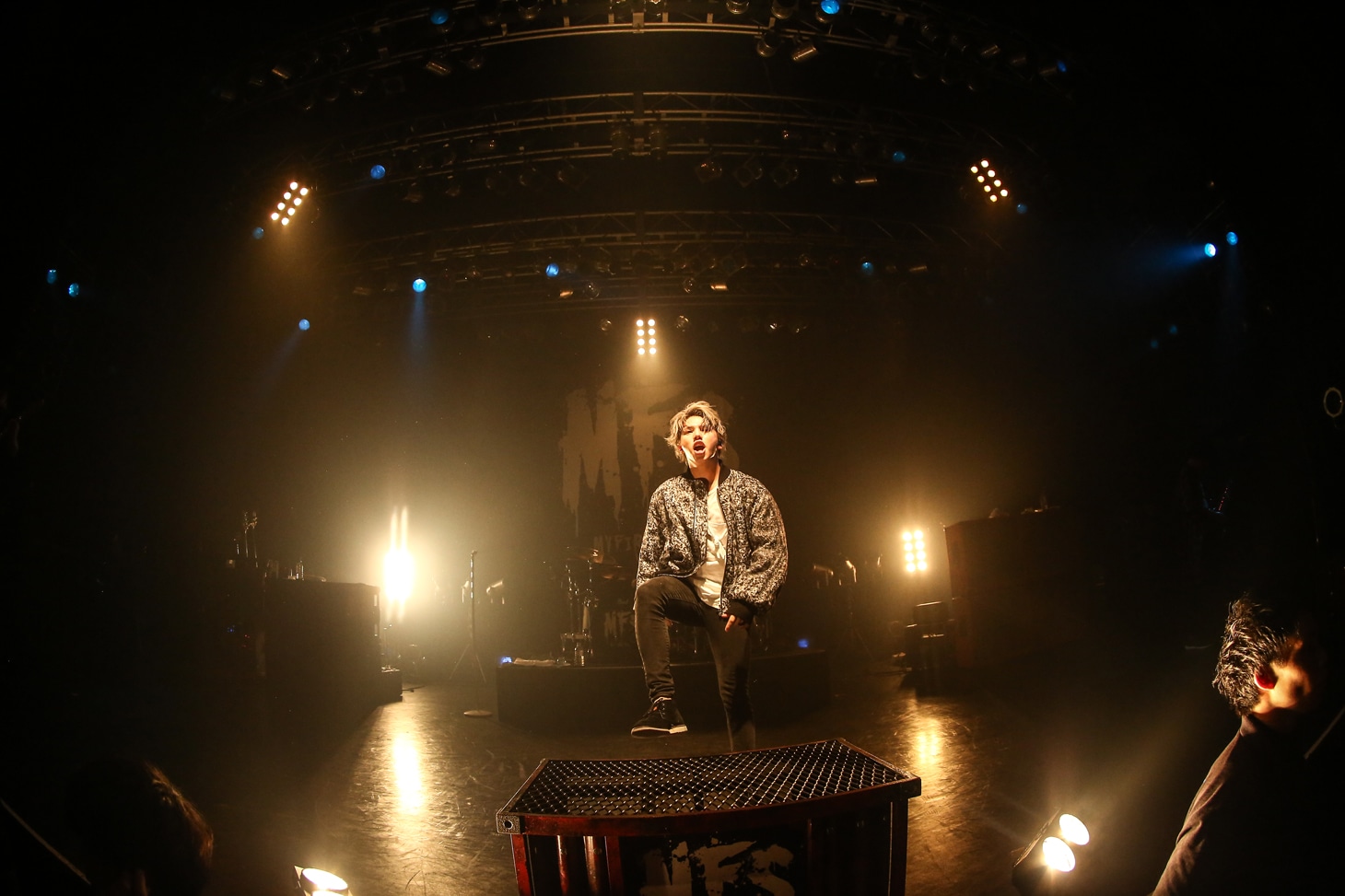 Hiro（Vo）（Photo by kouhei suzuki）