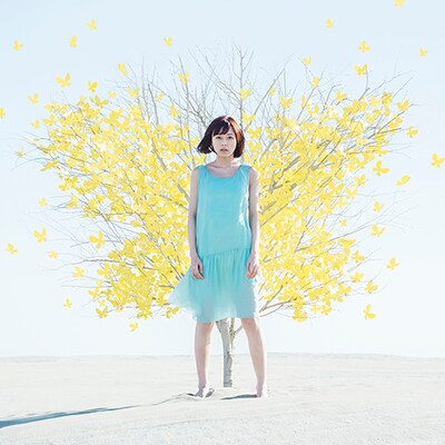 水瀬いのり「Innocent flower」通常盤ジャケット