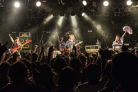 SILENT SIREN（撮影：ハタサトシ）