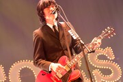 古市コータロー(G)(撮影:柴田恵理)
