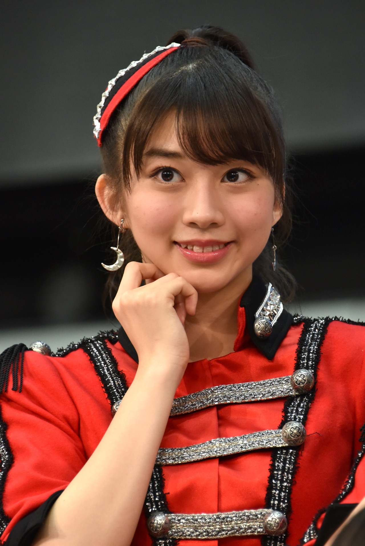 牧野真莉愛