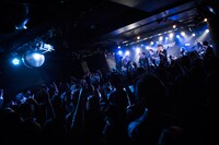 odolとPELICAN FANCLUBによるコラボパフォーマンスの様子。（Photo by Daisuke Miyashita）