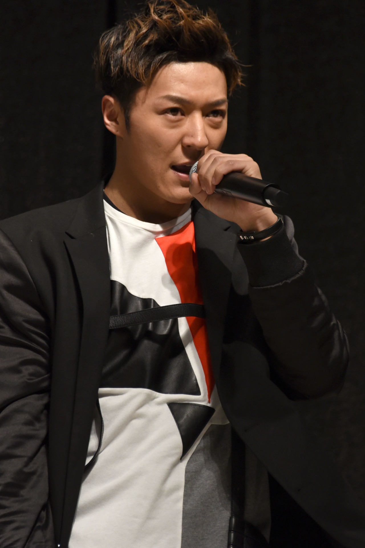 谷内伸也