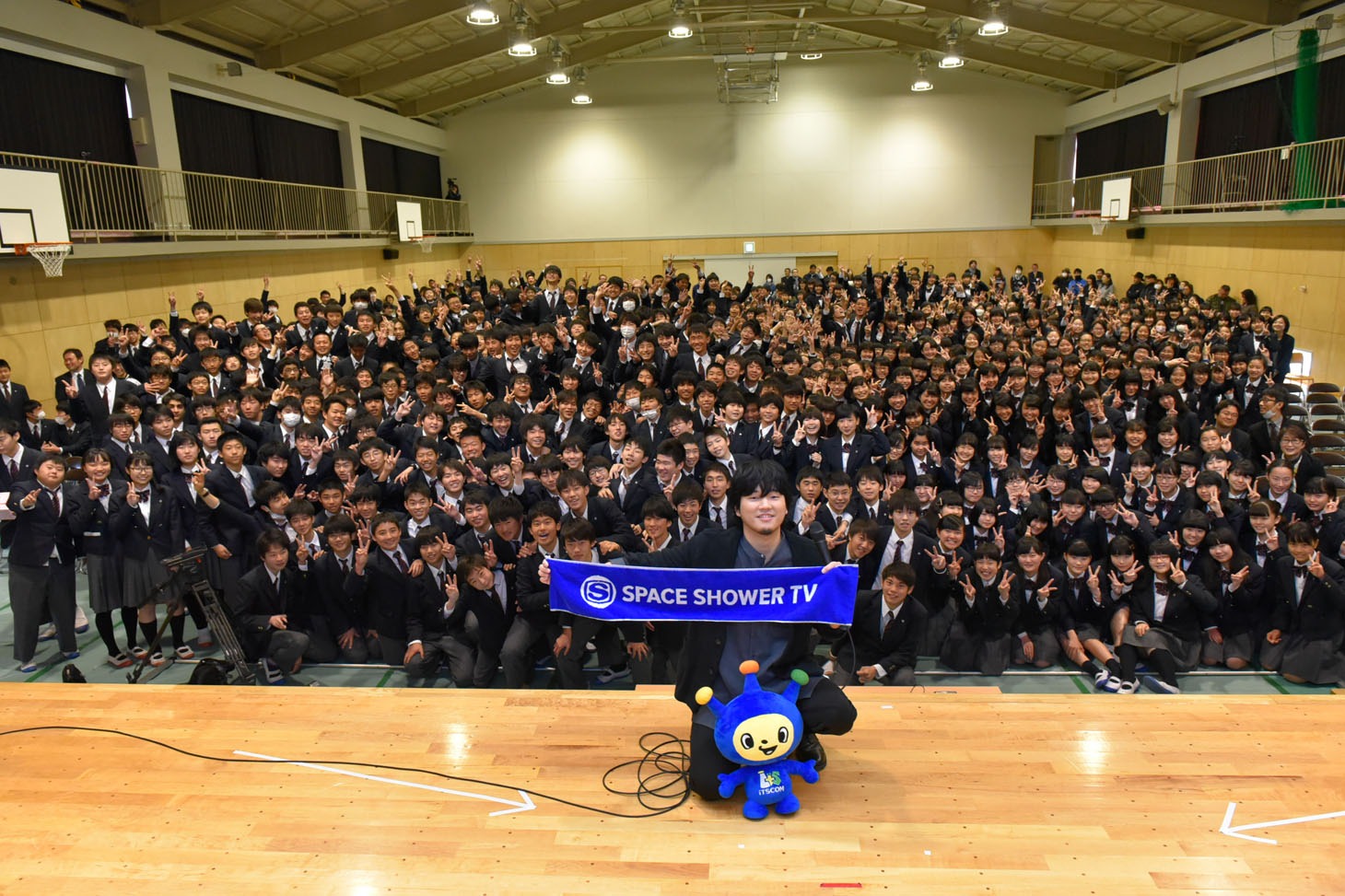 「三年生を送る会」の様子。