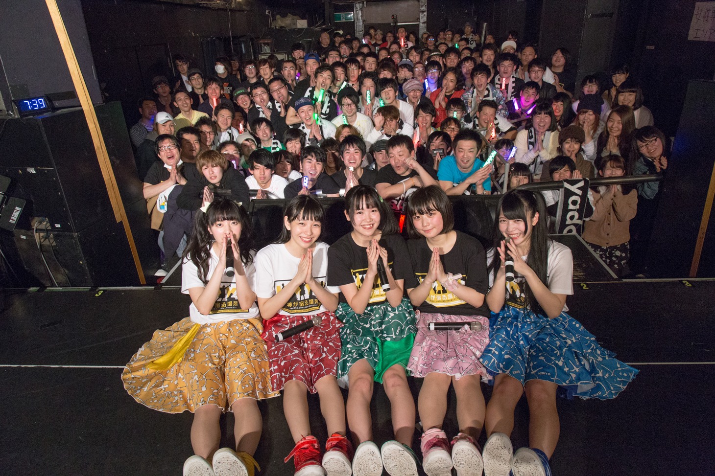 神宿春ツアー2017「神が宿る場所～誰も見たことのない場所へ翔び立とう！～」札幌公演の様子。（撮影：真島洸（M.u.D））