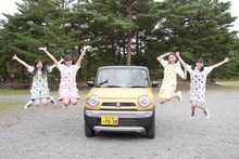 ももいろクローバーZ。左から有安杏果、佐々木彩夏、玉井詩織、高城れに。 (c)テレビ朝日