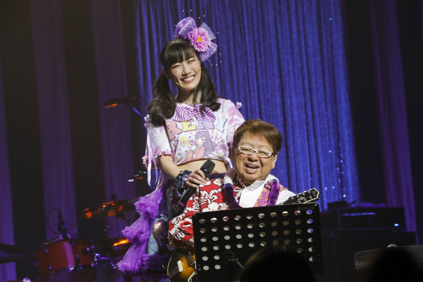高城れにと高木ブー。（Photo by HAJIME KAMIIISAKA+Z）