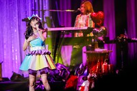 高城れに「まるごとれにちゃん」の様子。（Photo by HAJIME KAMIIISAKA+Z）