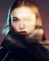 ニーナ・クラヴィッツ