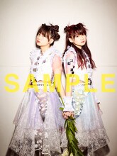 The Idol Formerly Known As LADYBABY「Pelo」Neowing特典のポートレートイメージ。