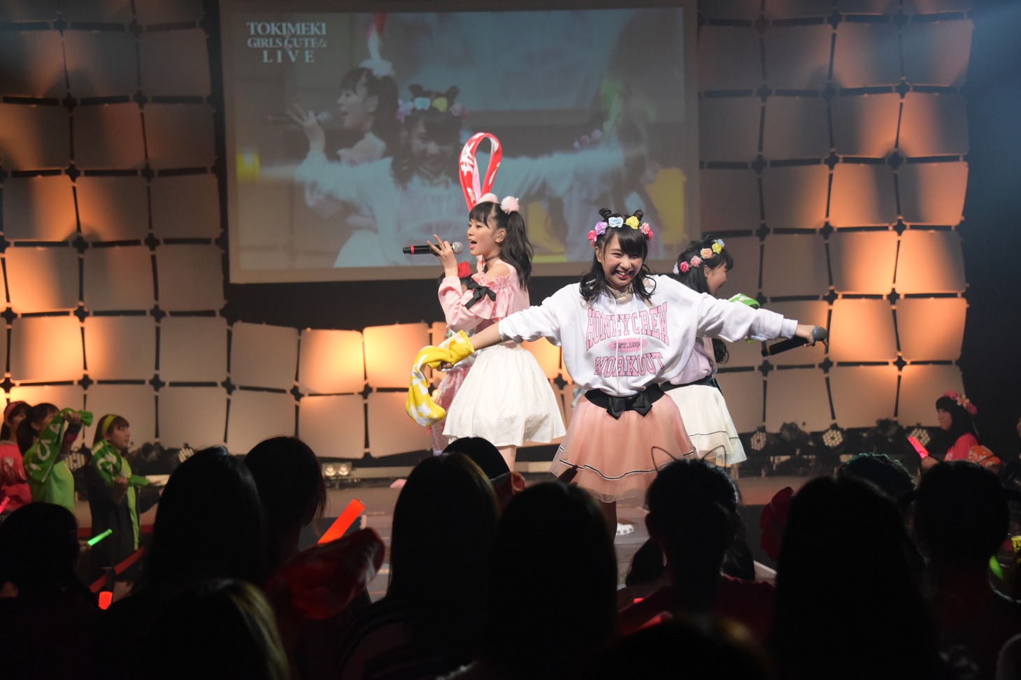 ときめき▽宣伝部「TOKIMEKI▽GIRLS CUTE な LIVE▽」の様子。