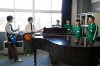 さくらしめじと田原中学校の卒業生。