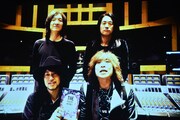 ライブ作品賞を受賞したTHE YELLOW MONKEYのコメント映像。
