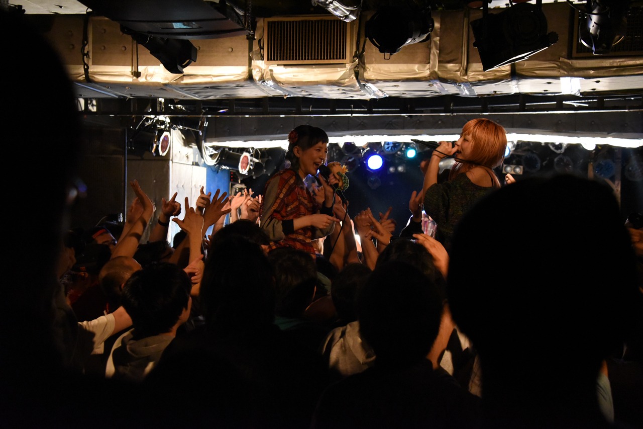 おやすみホログラム