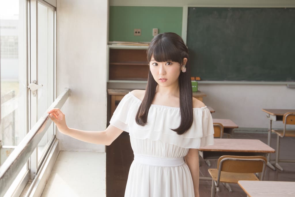 東山奈央、2ndシングルにアニメ「月がきれい」OPとED収録