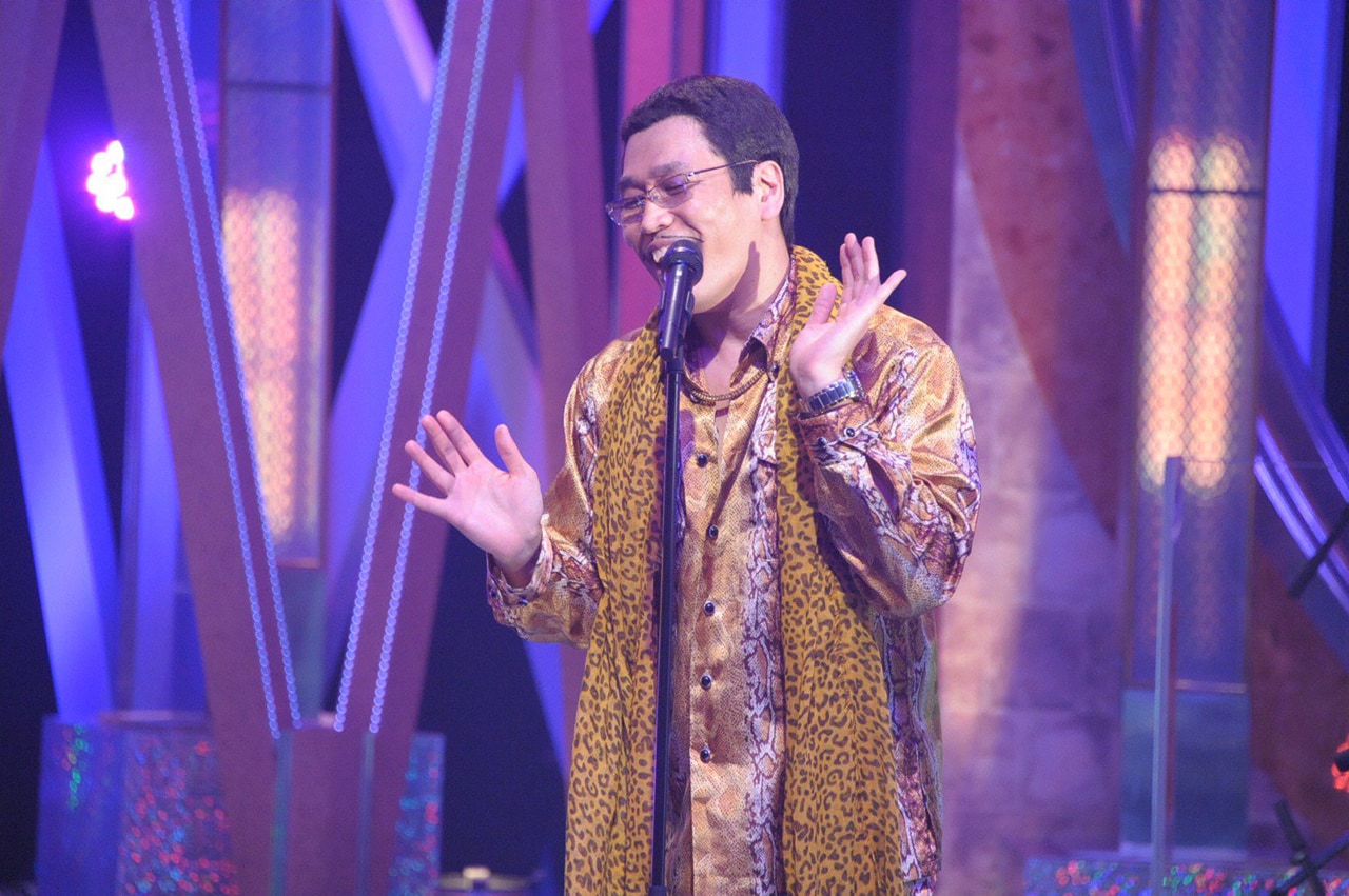 ピコ太郎×関ジャニが「PPAP」バンドVer.、古坂大魔王は電子楽器の魅力紹介