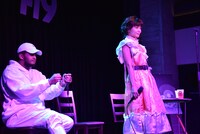 「地獄タクシー」で共演するACE（左）と吉澤嘉代子（右）。