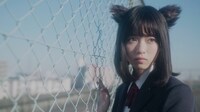 西野七瀬の“個人PV”のワンシーン。