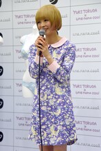 パジャマの着心地を語る最上もが。