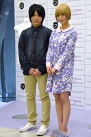 左から徳田有希、最上もが。