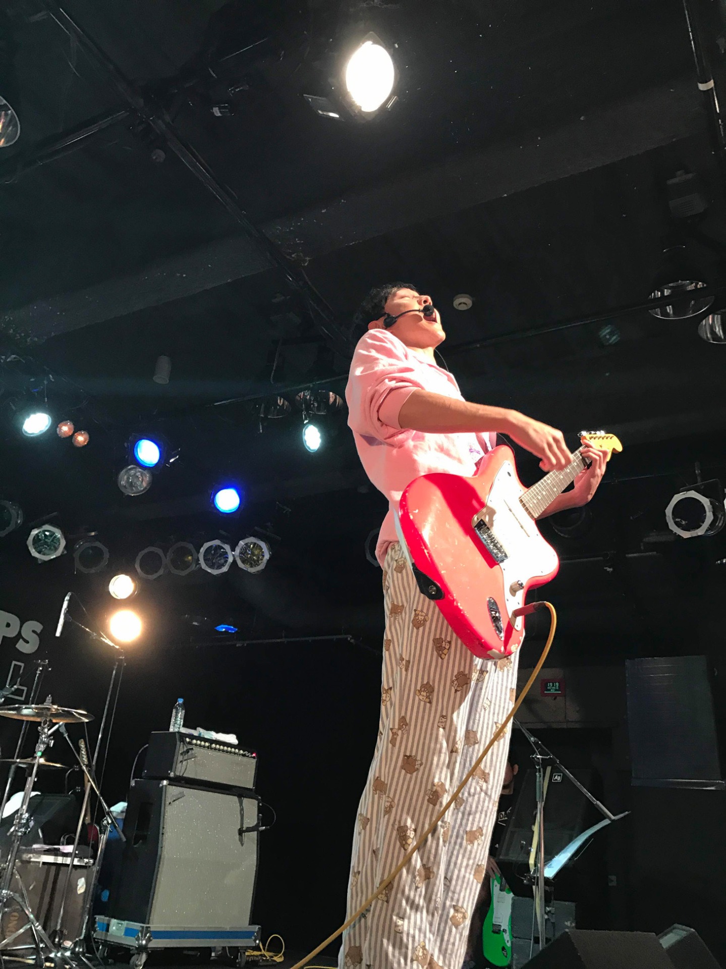 の子（Vo, G）