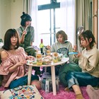 赤い公園ニューシングルの詳細発表、4人が女子会する新アー写も