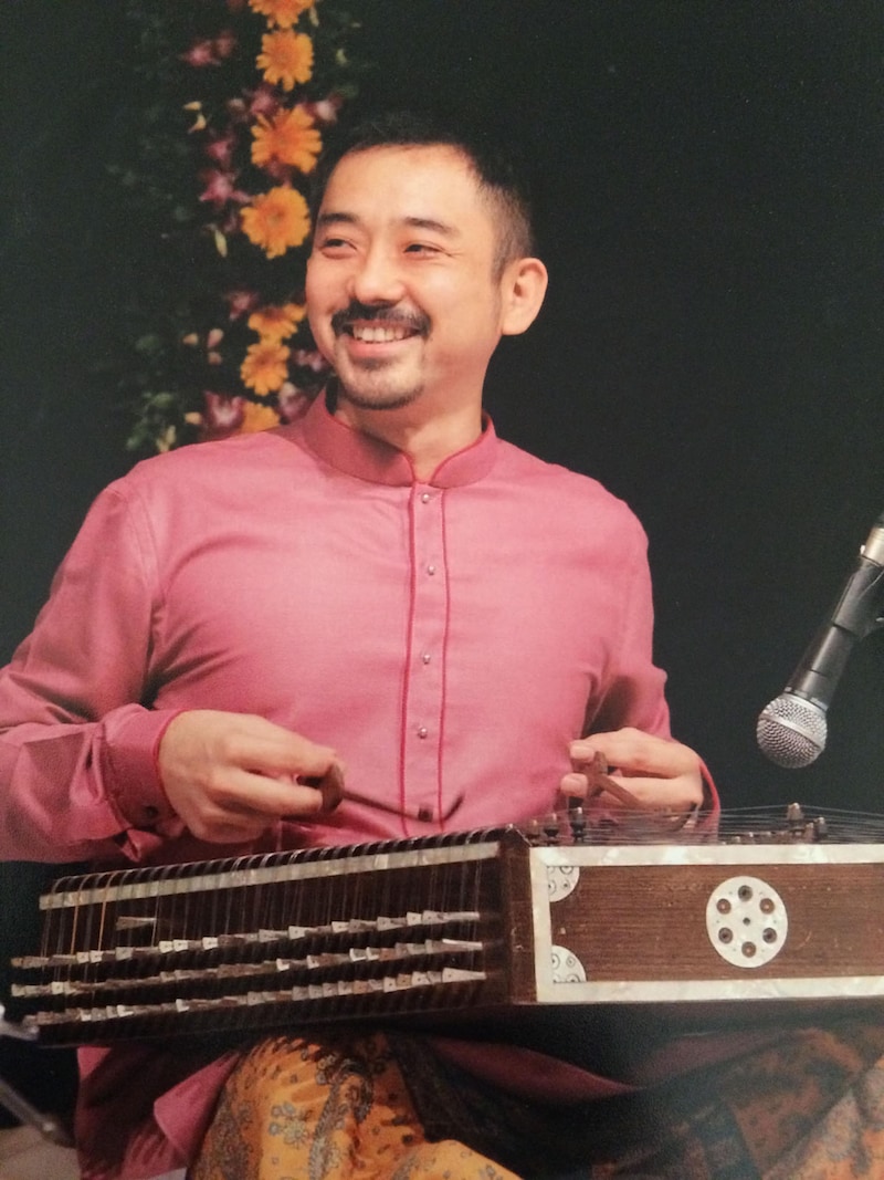 新井孝弘