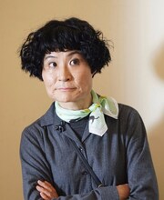 南野その（片桐はいり）(c)テレビ東京