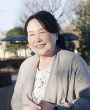 とある客として登場する大島蓉子。(c)テレビ東京