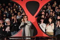 YOSHIKIとファン。