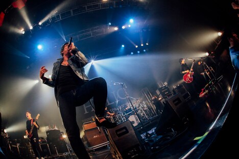 Nothing's Carved In Stone（撮影：西槇太一）