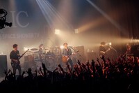 Nothing's Carved In Stone（撮影：西槇太一）