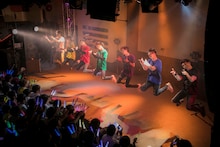 超特急（撮影：米山三郎[SignaL]）