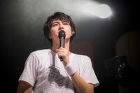 タカシ（撮影：米山三郎[SignaL]）