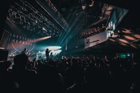 「FIXED TOUR 2016-2017」最終公演の様子。（photo by umihayato）