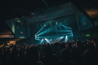 「FIXED TOUR 2016-2017」最終公演の様子。（photo by umihayato）