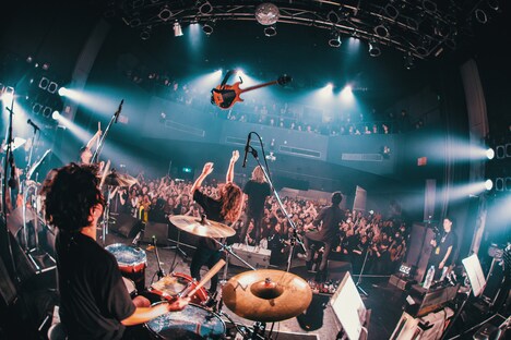 「FIXED TOUR 2016-2017」最終公演の様子。（photo by umihayato）