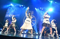 「BiSH NEVERMiND TOUR」ツアーファイナル公演の様子。