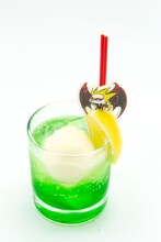 デーモン閣下と「スイーツパラダイス」のコラボメニュー「Forest Of Rocks」。