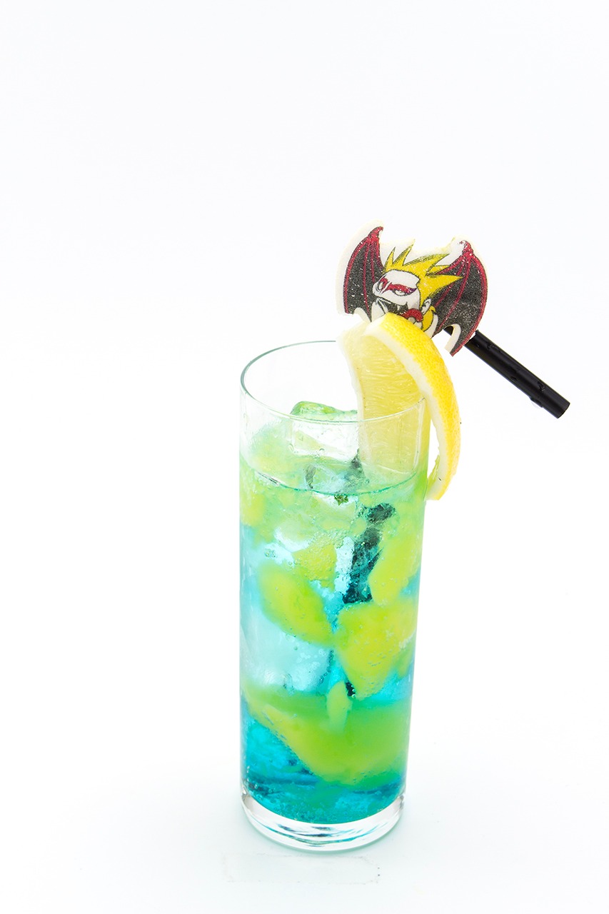 デーモン閣下と「スイーツパラダイス」のコラボメニュー「地球へ道づれ！」。