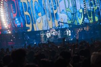 WANIMA「JUICE UP!! TOUR FINAL」の様子。（撮影：瀧本JON...行秀）