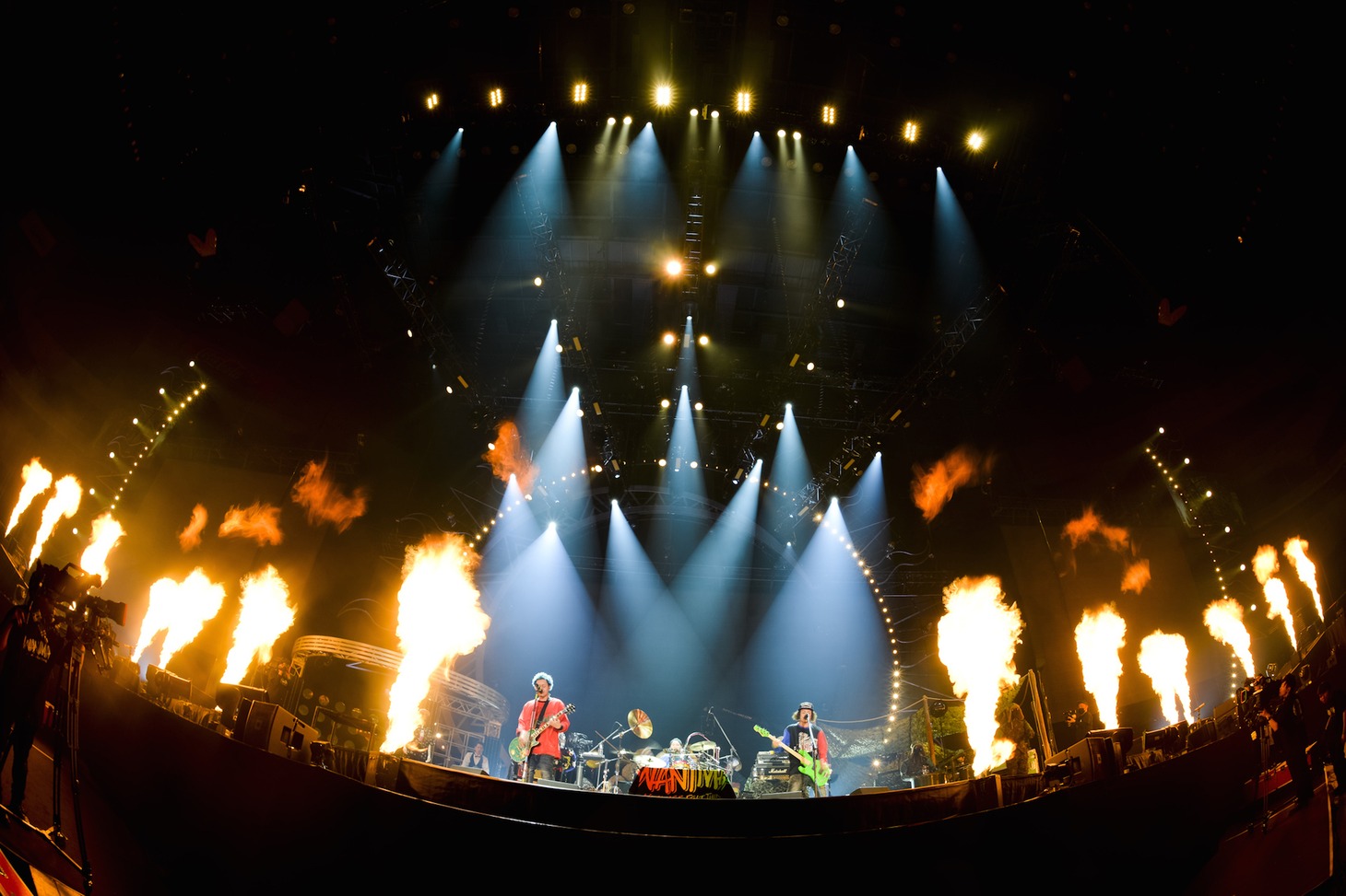 WANIMA「JUICE UP!! TOUR FINAL」の様子。（撮影：瀧本JON...行秀）