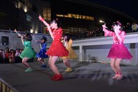 ときめき▽宣伝部「ときめき▽宣伝部～ときめき▽イエロー　永坂真心ラストライブ～」ららぽーと豊洲シーサイドデッキ メインステージ公演の様子。