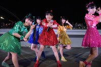 ときめき▽宣伝部「ときめき▽宣伝部～ときめき▽イエロー　永坂真心ラストライブ～」ららぽーと豊洲シーサイドデッキ メインステージ公演の様子。