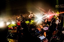 BLUE ENCOUNT（撮影：浜野カズシ）