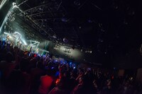 「孤独と逆襲～てえへんだ！底辺だ～ツアー」大阪・江坂MUSE公演の様子。（Photo by shinz）