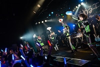 「孤独と逆襲～てえへんだ！底辺だ～ツアー」大阪・江坂MUSE公演の様子。（Photo by shinz）