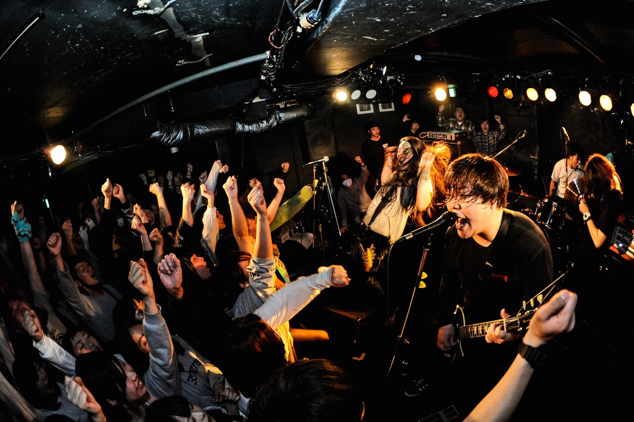 39degrees現体制ラストライブ「この3人でバンドをできたことを誇りに思う」